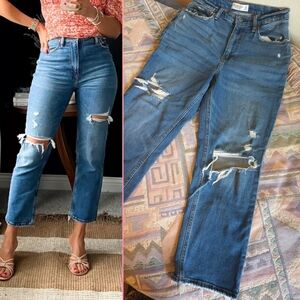 Abercrombie and Fitch The Ankle Straight Ultra High Rise Jeans Size 30 Regular